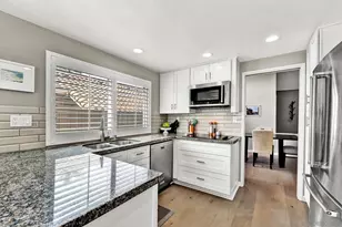 3425 Overpark Rd, San Diego, CA 92130 - Photo 13