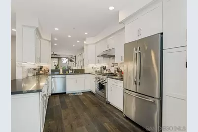  938 Opal, San Diego, CA 92109 - Photo 7