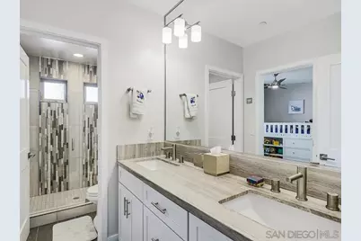  938 Opal, San Diego, CA 92109 - Photo 29