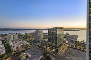 700 W E St, San Diego, CA 92101 - Photo 23