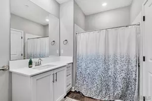 21512 Harmony Village Dr, Escondido, CA 92029 - Photo 11