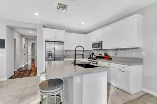 21512 Harmony Village Dr, Escondido, CA 92029 - Photo 19