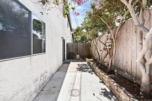 1654 Oliver Ave, San Diego, CA 92109 - Photo 27