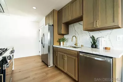  167 S Wedgewood Dr, San Diego, CA 92114 - Photo 19