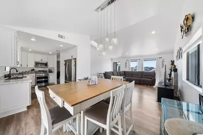  2041 Woodland Gln, Escondido, CA 92027 - Photo 5