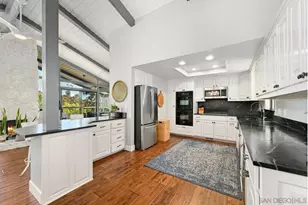 26138 Jesmond Dene Rd, Escondido, CA 92026 - Photo 5