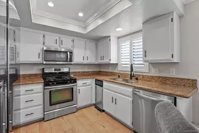  14927 Condon Ave #9, Lawndale, CA 90260 - Photo 11