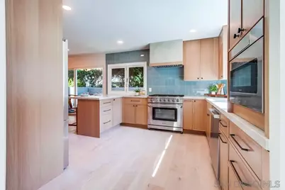  2223 Caminito Preciosa Sur, La Jolla, CA 92037 - Photo 5