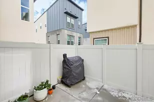 8025 Silvercrest Wy, San Diego, CA 92126 - Photo 25