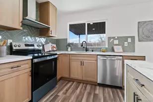 10902 Whippletree Ln, Spring Valley, CA 91978 - Photo 23