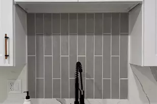 9929 Erma Rd, San Diego, CA 92131 - Photo 7