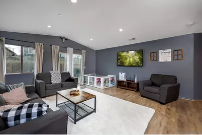  32241 Evening Primrose Trl, Campo, CA 91906 - Photo 5