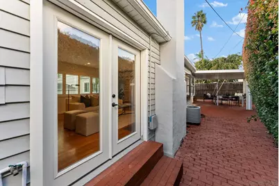  4540 E Talmadge Drive, San Diego, CA 92116 - Photo 25