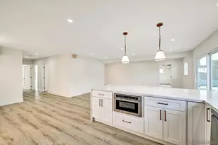 2802 Cowley Way, San Diego, CA 92110 - Photo 5