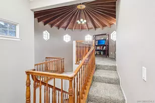 584 E Bobier, Vista, CA 92084 - Photo 23