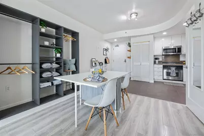  550 15th St #607, San Diego, CA 92101 - Photo 13