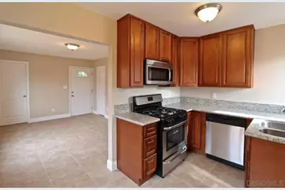  282 Pardee St, San Diego, CA 92102 - Photo 11