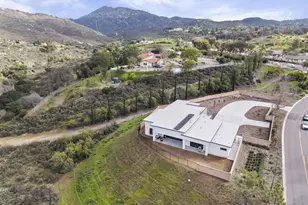 16925 Old Coach Rd, Poway, CA 92064 - Photo 53