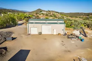 31141 Saddleback Rd, Valley Center, CA 92082 - Photo 15