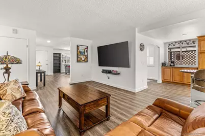  1261 La Mirada Ave, Escondido, CA 92026 - Photo 11