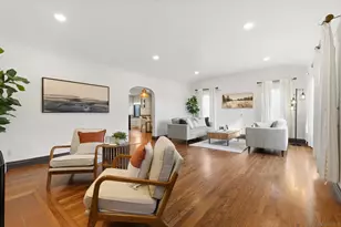 4668 E Talmadge Dr, San Diego, CA 92116 - Photo 5