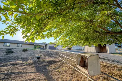  526 Brazos St, Ramona, CA 92065 - Photo 5