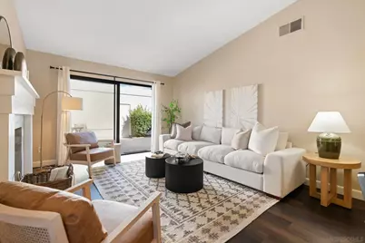  6922 Pear Tree Dr, Carlsbad, CA 92011 - Photo 9