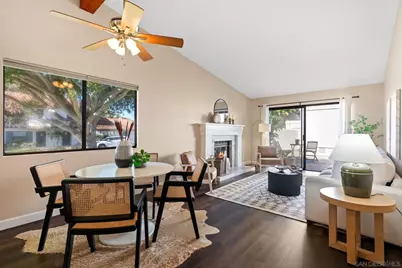  6922 Pear Tree Dr, Carlsbad, CA 92011 - Photo 5