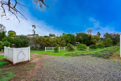  10565 Burned Oak Lane, Escondido, CA 92026 - Photo 23