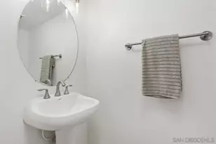 4007 Bluff View Way, Carlsbad, CA 92008 - Photo 13