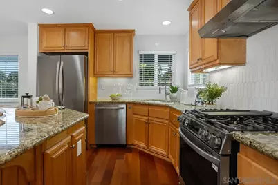  4007 Bluff View Way, Carlsbad, CA 92008 - Photo 19