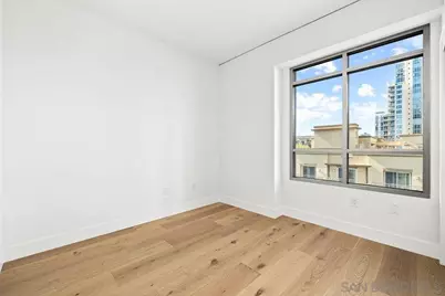  801 Ash St #402, San Diego, CA 92101 - Photo 23