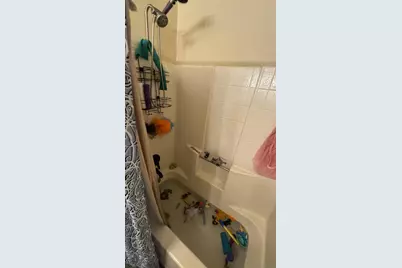  3642 W Redlands Ave, Fresno, CA 93722 - Photo 13