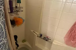 3642 W Redlands Ave, Fresno, CA 93722 - Photo 13