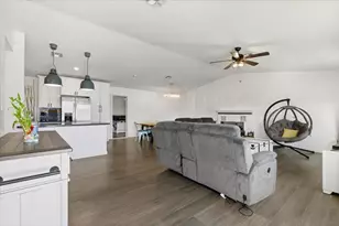 342 Billow Dr, San Diego, CA 92114 - Photo 7