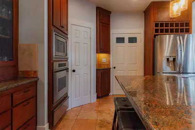  210 E 6th Ave, Escondido, CA 92025 - Photo 17