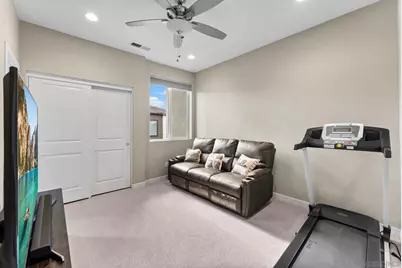  2532 S Escondido Blvd #204, Escondido, CA 92025 - Photo 17