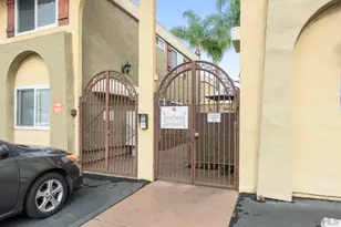 6750 Beadnell Way, San Diego, CA 92117 - Photo 3