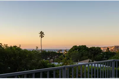  7850 Roseland Dr, La Jolla, CA 92037 - Photo 31