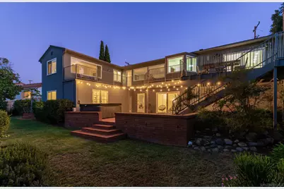  7850 Roseland Dr, La Jolla, CA 92037 - Photo 1