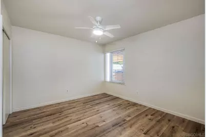  2372 Worden St, San Diego, CA 92107 - Photo 17