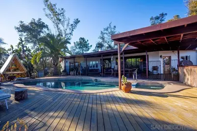  255 Hillside Place, El Cajon, CA 92021 - Photo 27