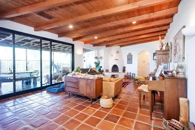  255 Hillside Place, El Cajon, CA 92021 - Photo 11