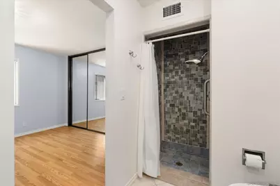  11518 205th St, Lakewood, CA 90715 - Photo 19