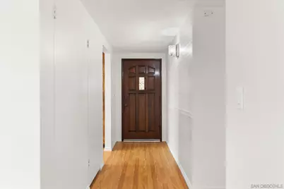  11518 205th St, Lakewood, CA 90715 - Photo 3