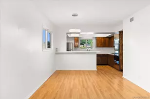 11518 205th St, Lakewood, CA 90715 - Photo 7