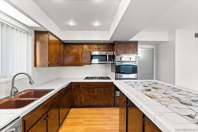  11518 205th St, Lakewood, CA 90715 - Photo 11