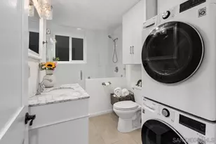 8040 Girard Ave, La Jolla, CA 92037 - Photo 25