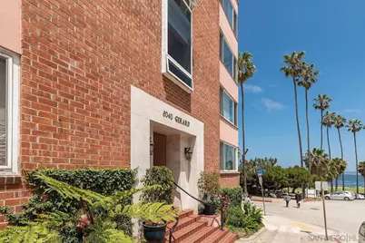  8040 Girard Ave #2, La Jolla, CA 92037 - Photo 3