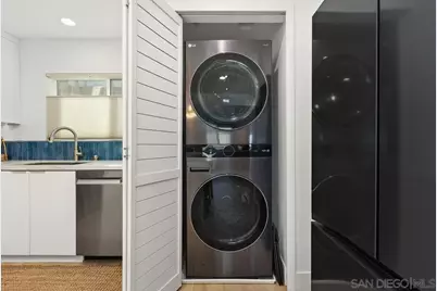  401 N Coast Hwy #303, Oceanside, CA 92054 - Photo 7